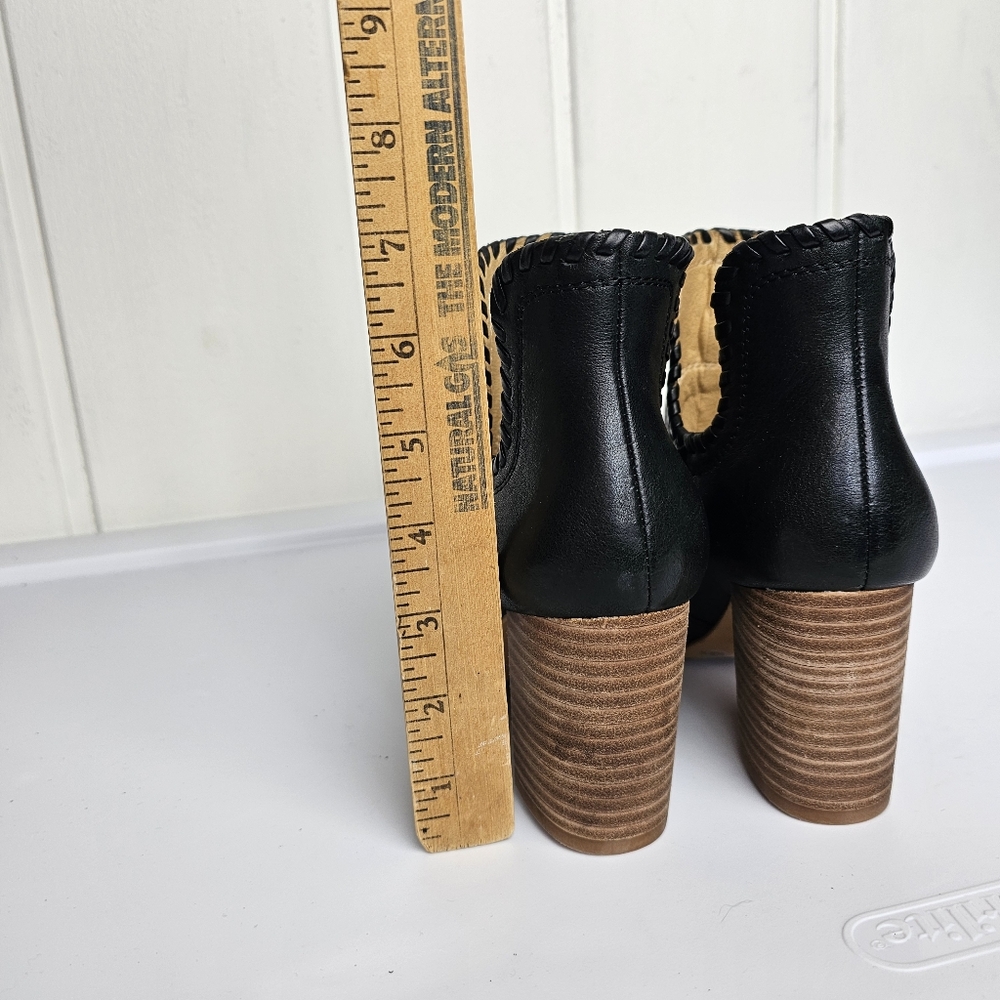Nwob Lucky Brand Lk SIVYA Black Tan Leather Ankle Booties 5.5 - Picture 11 of 13